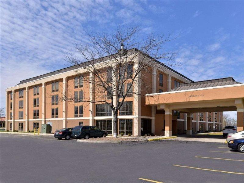 Quality Inn & Suites Matteson Near I-57 Zewnętrze zdjęcie