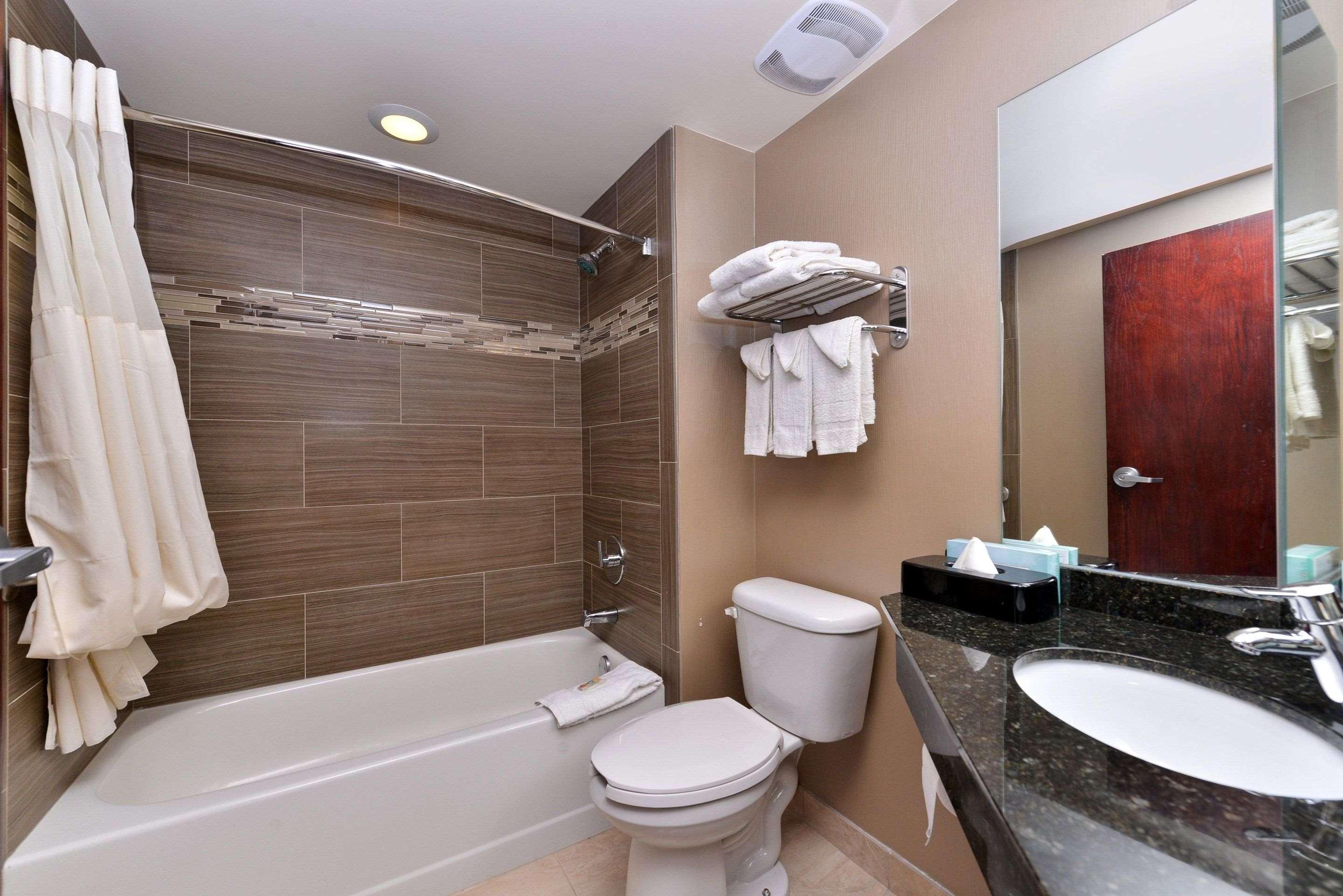 Quality Inn & Suites Matteson Near I-57 Zewnętrze zdjęcie