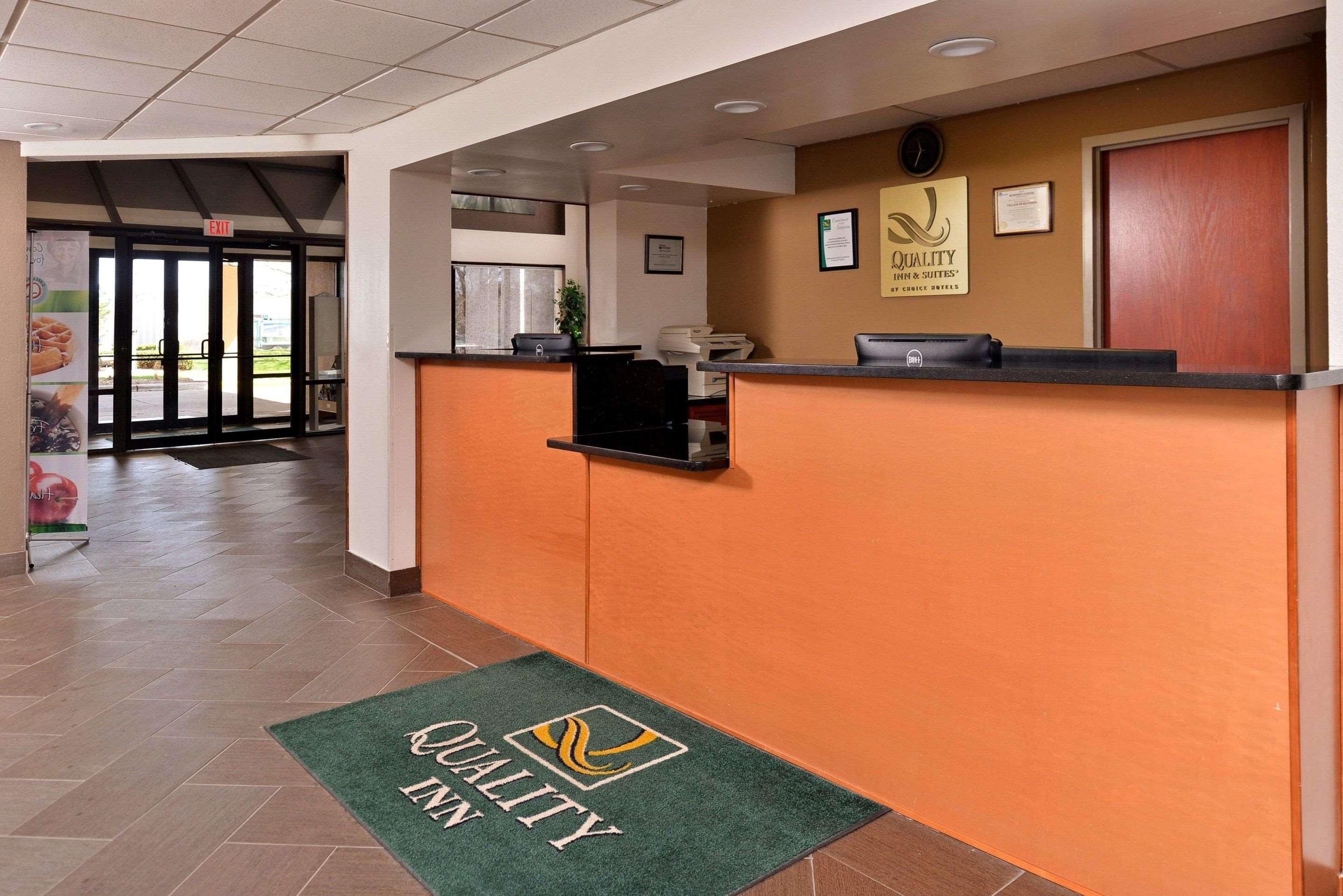 Quality Inn & Suites Matteson Near I-57 Zewnętrze zdjęcie