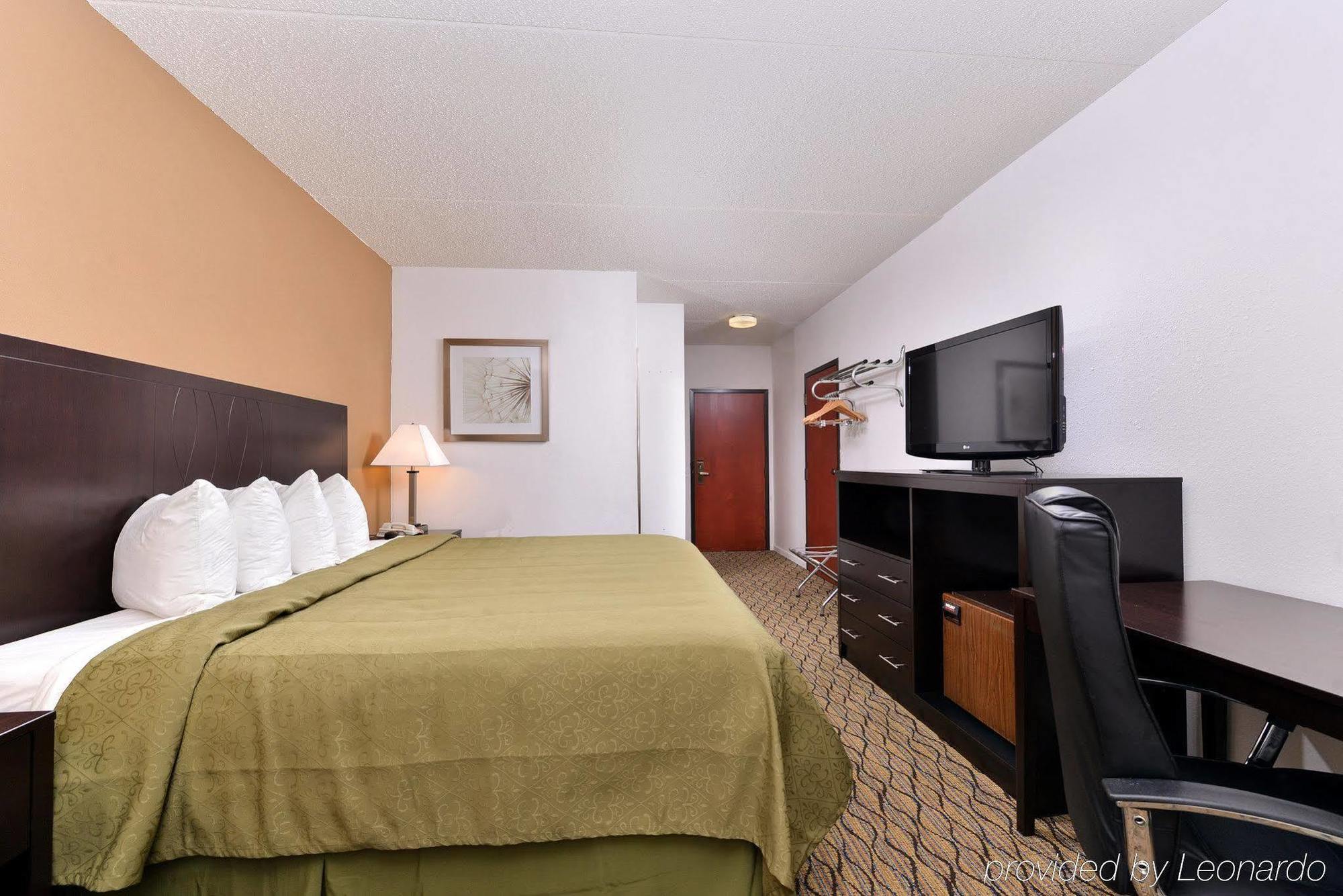 Quality Inn & Suites Matteson Near I-57 Zewnętrze zdjęcie