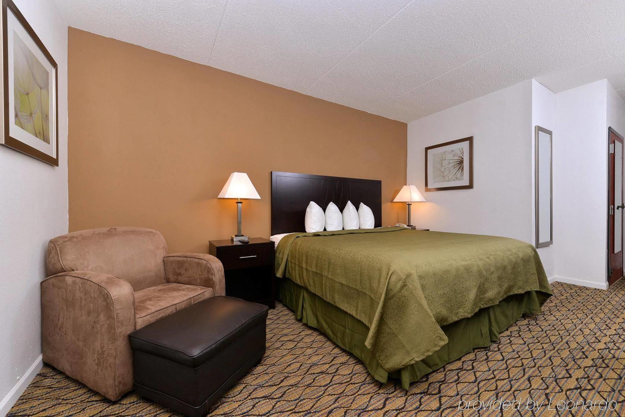 Quality Inn & Suites Matteson Near I-57 Zewnętrze zdjęcie